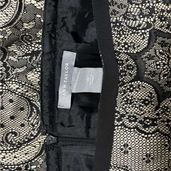 ANNE TAYLOR Black / Cream colored Skirt - size 10 - Picture 7 of 9